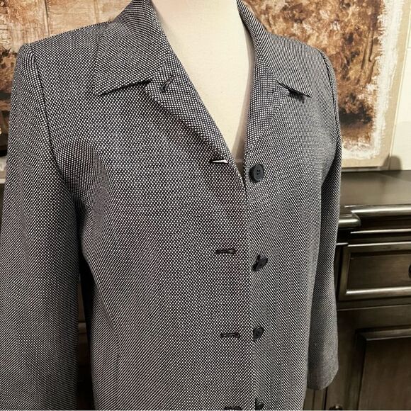 Vintage Pendleton Wool Blazer Navy Herringbone Padded Shoulders, size 12 - Picture 1 of 11